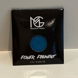 NEW Tenacious Makeup Geek Power Pigment Eyeshadow